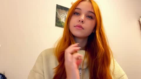 Snapshot of lettygherardini chatting on 02/19/26, 05:42 Lola online show from 02/19/26, 05:42