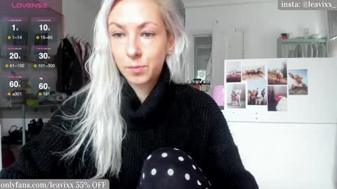 LeaVixx online show from 12/12/24, 10:56