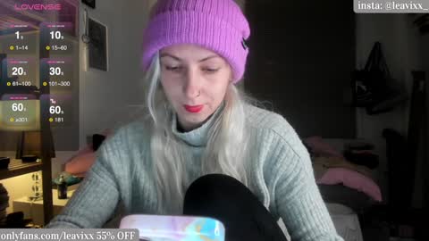 LeaVixx online show from 01/13/25, 06:05