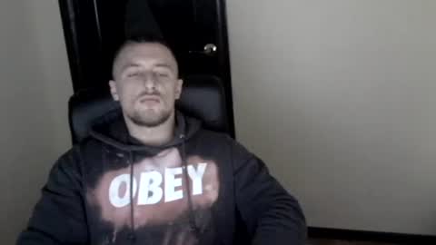 lev1ngston online show from 12/23/24, 07:41