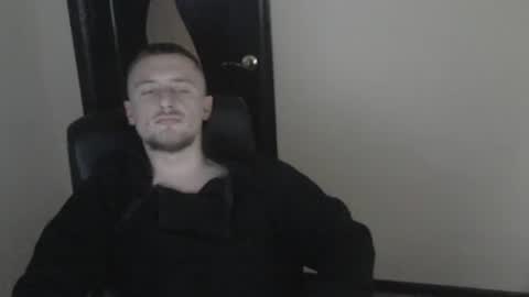 lev1ngston online show from 12/25/24, 11:00