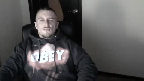 lev1ngston online show from 01/25/25, 04:46