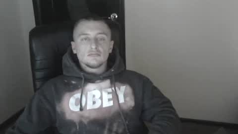 lev1ngston online show from 01/30/25, 02:27