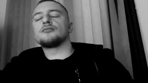 lev1ngston online show from 12/16/25, 01:38