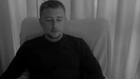 lev1ngston online show from 06/14/26, 03:41