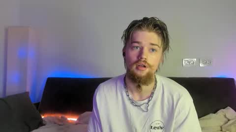 Snapshot of lev_miller chatting on 03/04/26, 02:39 lev_miller online show from 03/04/26, 02:39