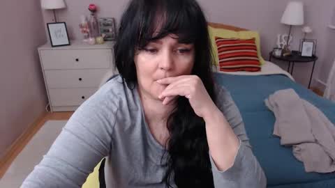 Mary online show from 03/02/26, 01:29