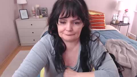 Mary online show from 03/04/26, 01:28