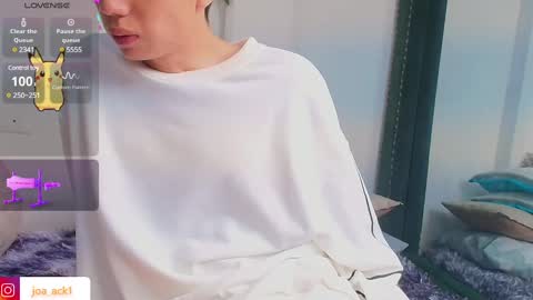 Levi  online show from 03/12/25, 03:29