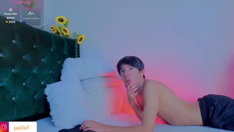 Levi  online show from 02/25/26, 03:10