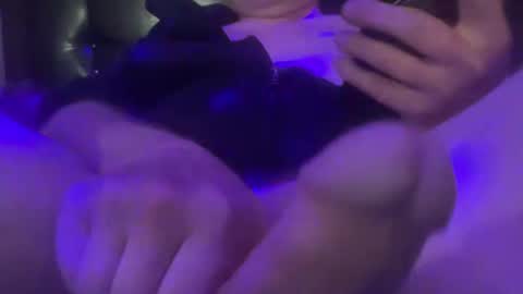 Snapshot of leviathan_369 chatting on 03/31/26, 09:32 LEVIATHAN online show from 03/31/26, 09:32