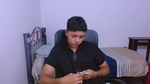      0600AM-1200PM - online show from 10/03/25, 10:18