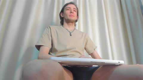 Next Stream 02122024 2000 UTC0 online show from 02/24/26, 01:25