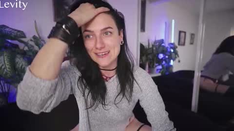 Levity online show from 10/19/25, 09:04