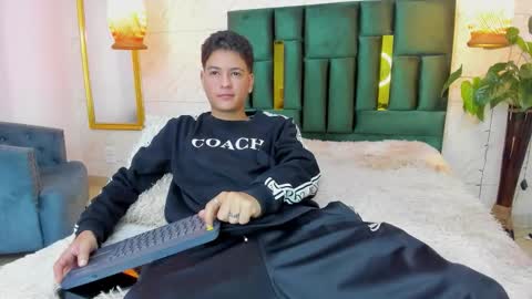 LevySteven online show from 09/21/25, 03:52