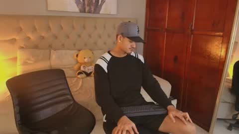 lewis online show from 02/28/26, 07:15