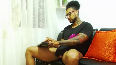 Lewis Strong online show from 01/25/25, 11:02