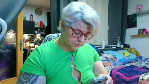 Lexi und Lex online show from 01/13/25, 07:21