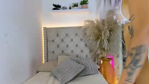 Snapshot of lexi__palmer chatting on 06/16/26, 11:57 lexi__palmer online show from 06/16/26, 11:57