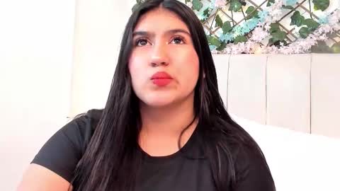 Gabrielle online show from 11/01/25, 10:28