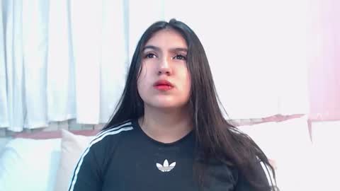 Gabrielle online show from 11/27/25, 11:01