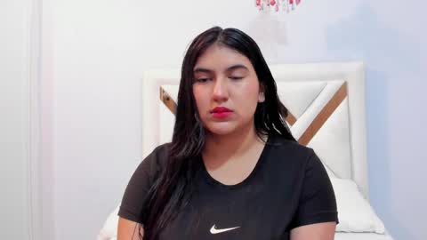 Gabrielle online show from 04/17/26, 11:02