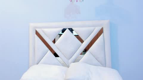 Gabrielle online show from 04/18/26, 11:03