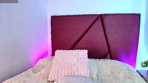 Lexi Howard  online show from 07/07/26, 06:47