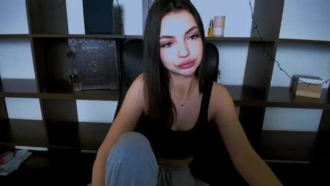 Alexia online show from 01/18/25, 05:37