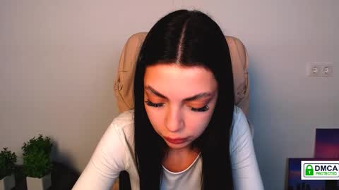 Alexia online show from 09/18/25, 05:48