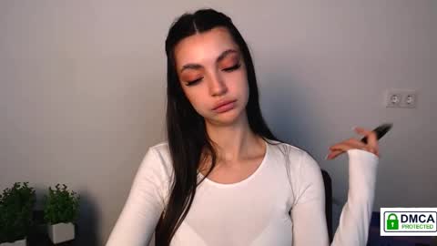 Alexia online show from 10/02/25, 12:45