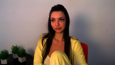 Alexia online show from 05/19/26, 01:06