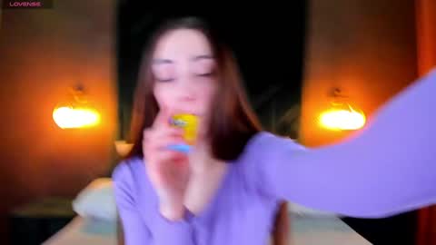 Snapshot of lexi_split chatting on 01/21/25, 08:41 Lexi GTM2 MonWedThurSatSun 1000am-400pm online show from 01/21/25, 08:41