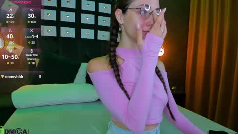 Snapshot of lexi_split chatting on 07/15/26, 01:44 Lexi GTM2 MonWedThurSatSun 1000am-400pm online show from 07/15/26, 01:44