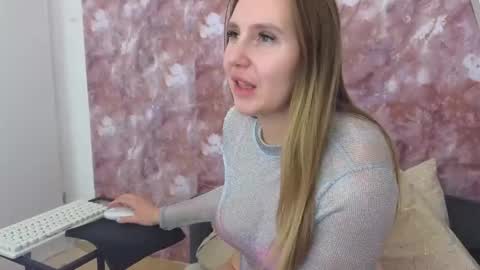 LEXXY online show from 01/19/25, 01:55