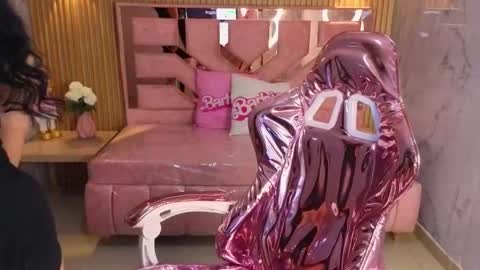 Lexie  online show from 11/24/25, 08:41