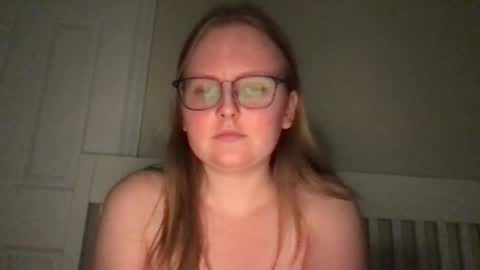 lexie online show from 12/08/24, 01:35