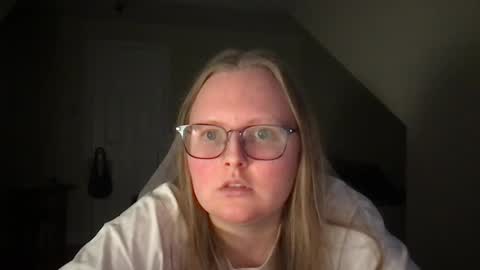 lexie online show from 02/06/25, 10:53