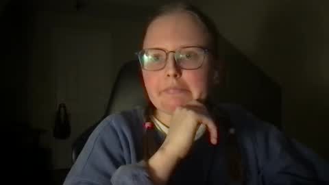 lexie online show from 02/17/25, 04:31