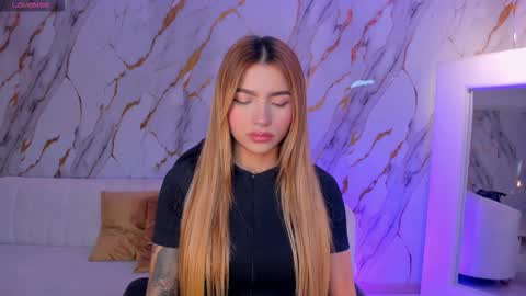 Lexie  online show from 02/10/26, 08:02