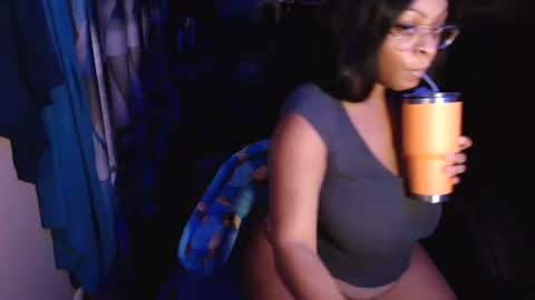 LEXIJAYNE online show from 01/06/25, 08:03