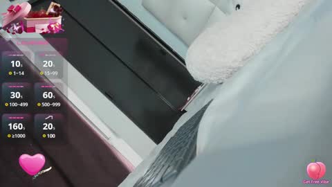 Snapshot of lexxi_ross chatting on 02/07/25, 09:04 LEXXI online show from 02/07/25, 09:04