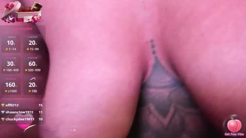 Snapshot of lexxi_ross chatting on 02/13/25, 01:19 LEXXI online show from 02/13/25, 01:19