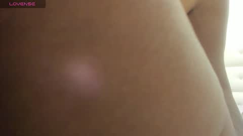 Snapshot of lexxi_ross chatting on 10/12/25, 04:28 LEXXI online show from 10/12/25, 04:28