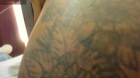 Snapshot of lexxi_ross chatting on 10/31/25, 03:02 LEXXI online show from 10/31/25, 03:02