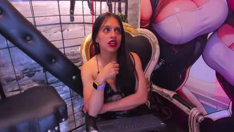 Snapshot of lexxy_luu chatting on 09/11/25, 04:07 alexia and luu online show from 09/11/25, 04:07