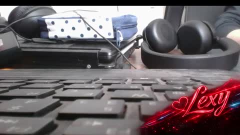 Snapshot of lexxy_sexy chatting on 06/14/26, 02:19 lexxy_sexy online show from 06/14/26, 02:19