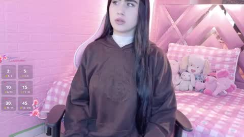 Snapshot of lexy_cute1 chatting on 06/21/26, 03:31 LEXY online show from 06/21/26, 03:31