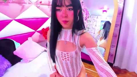 lexy_petite_ online show from 05/26/26, 11:34