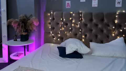 Lexy online show from 02/21/25, 10:39